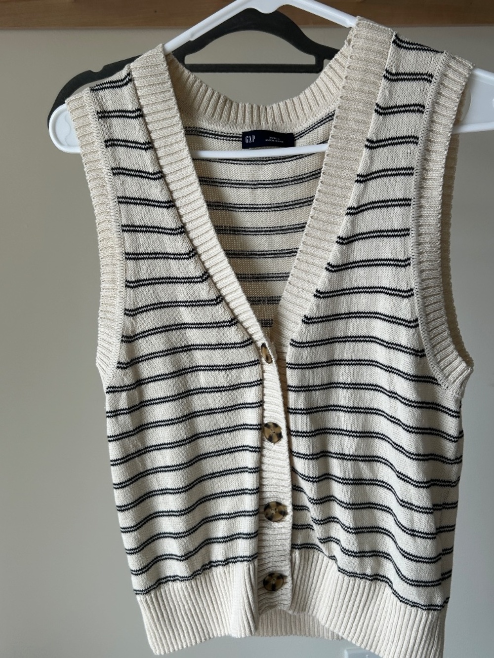 Gap Sweater Vest